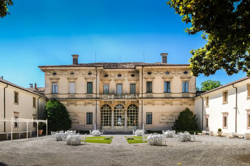 Staying Longer, Living Deeper: How the World's Most Discerning Travelers Are Redefining Luxury Through Immersion